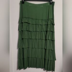 Green Ruffle Maxi Skirt / Size 2X / NWOT